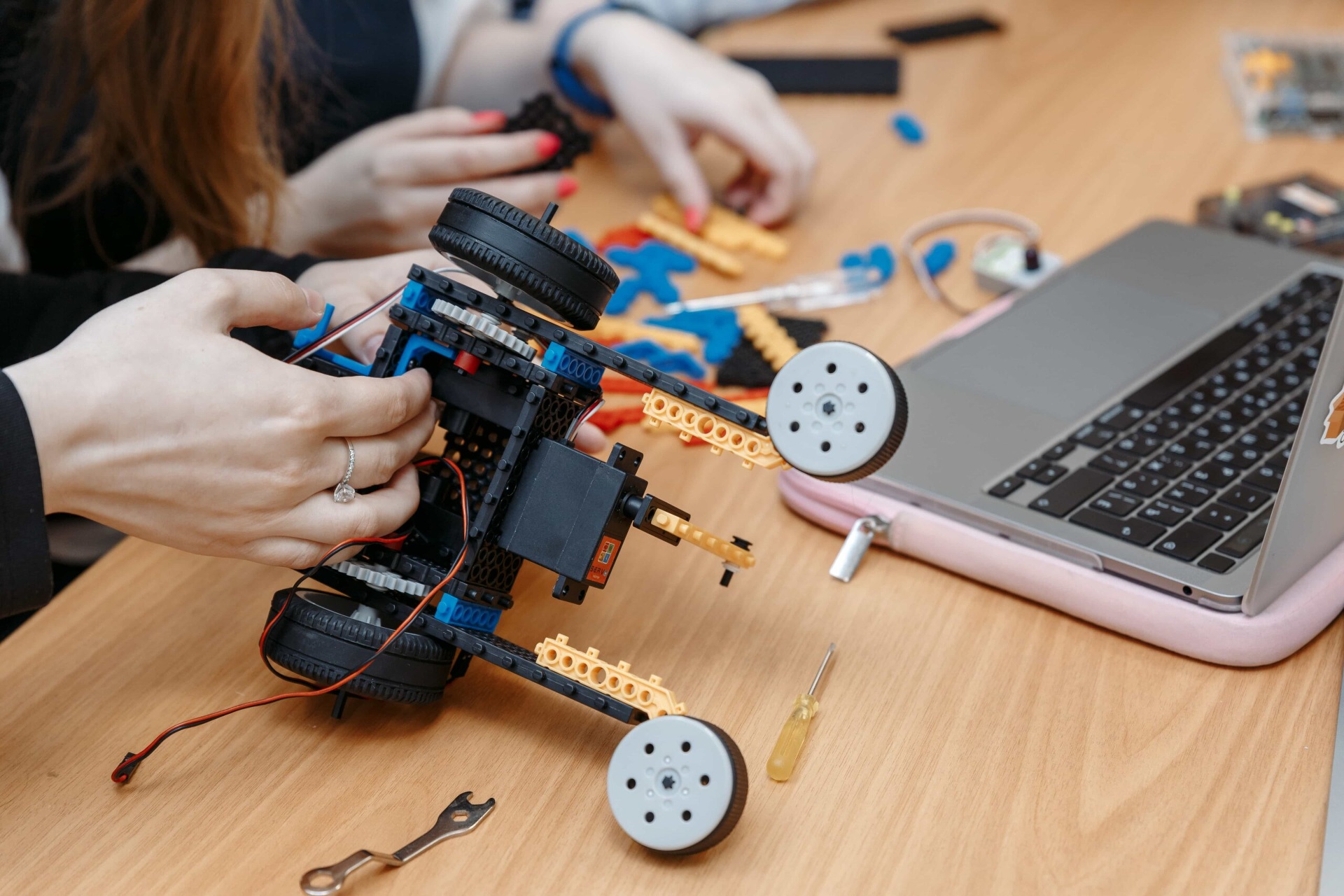 Abai IT School, частная школа