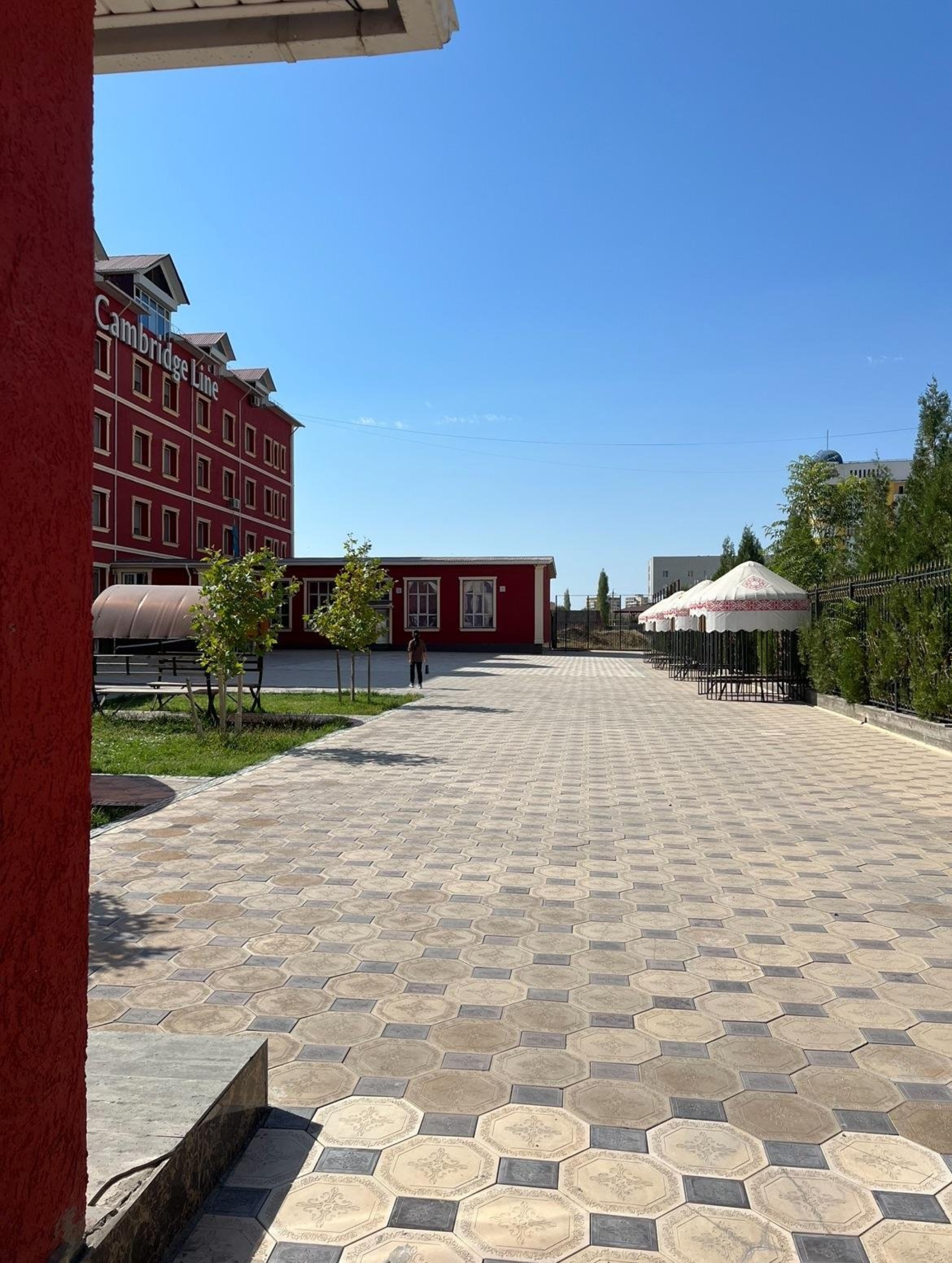 Cambridge line, частная школа 1