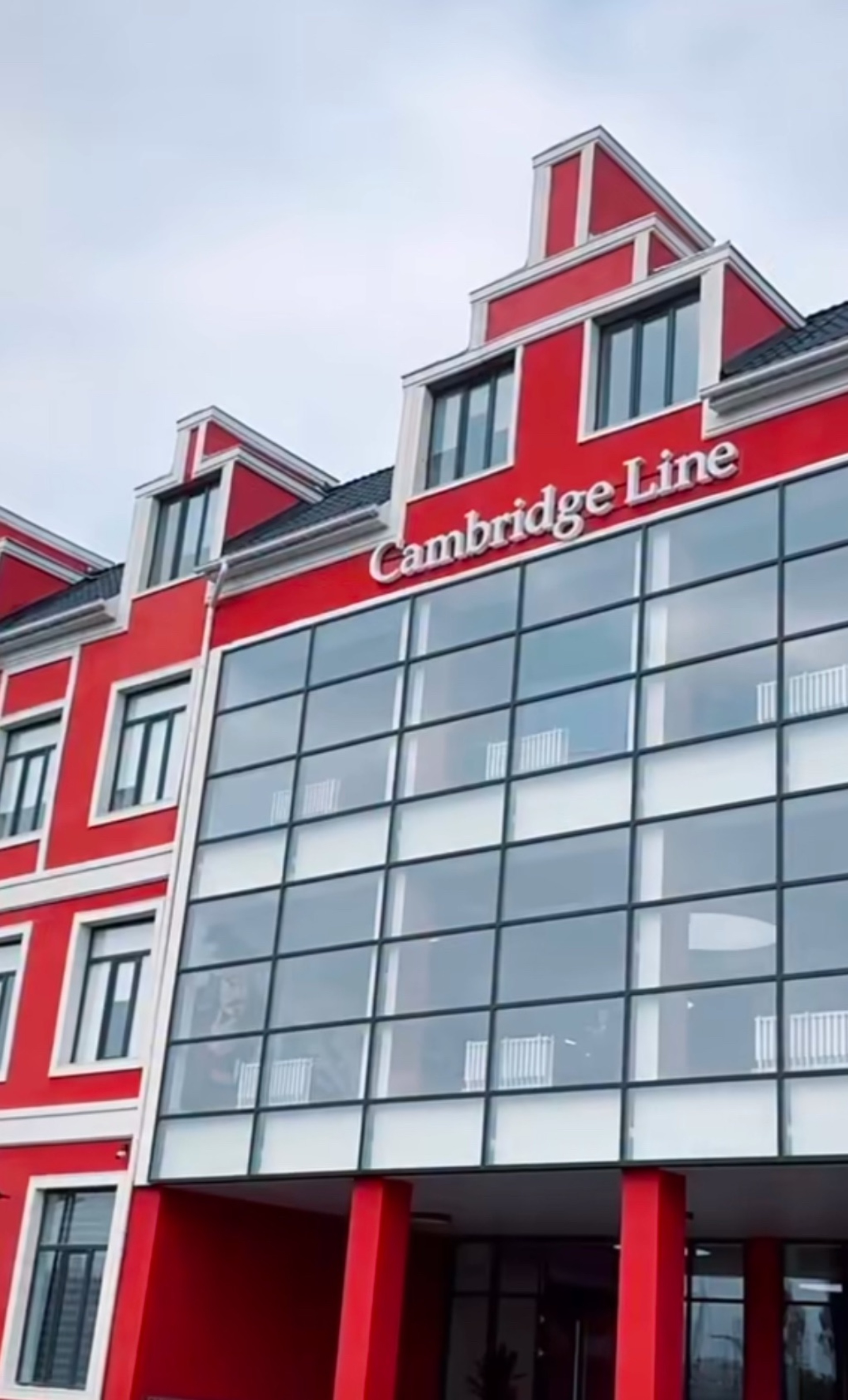Cambridge line Lyceum 4