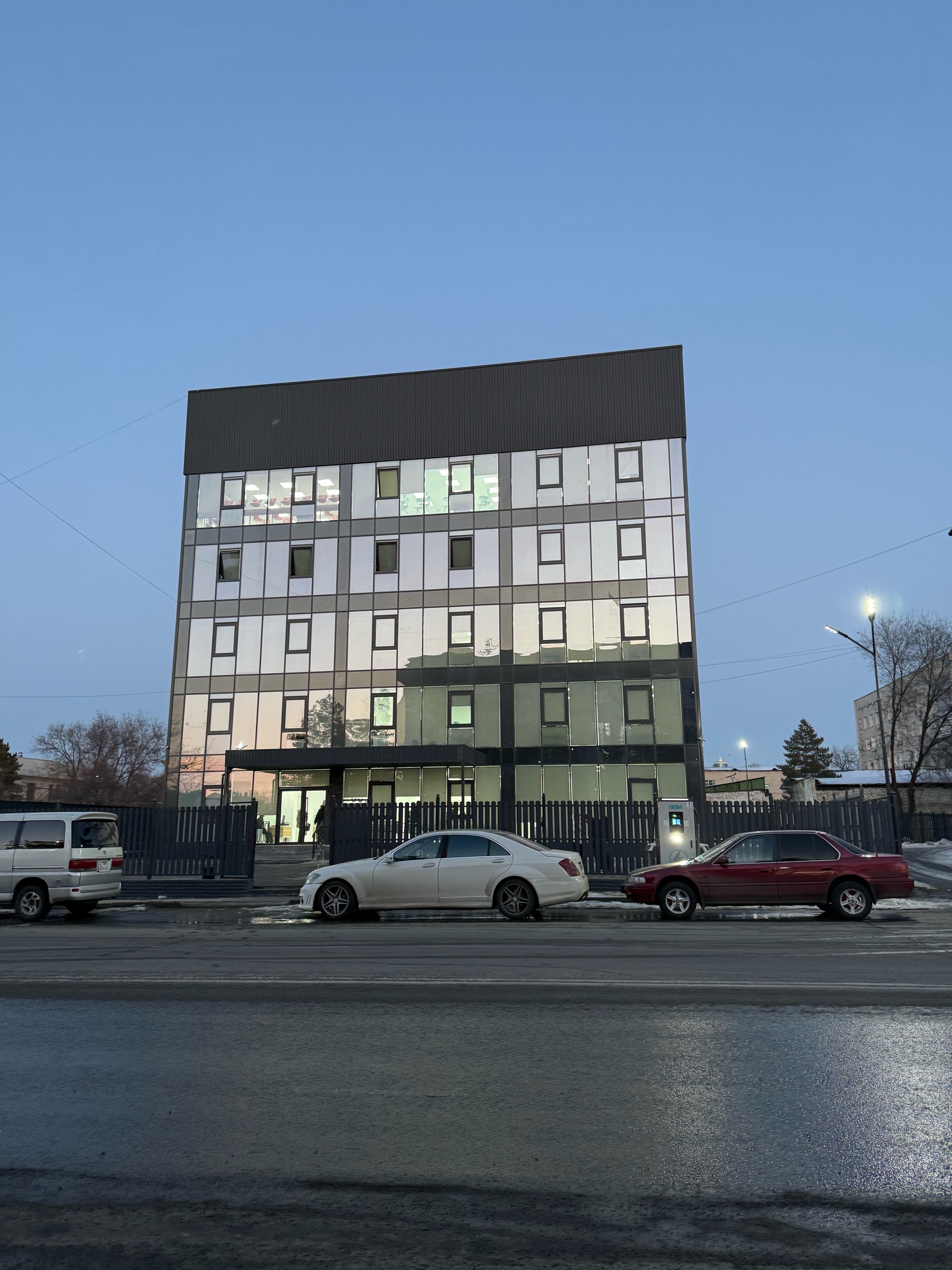 Innoverse High School, частная школа 1