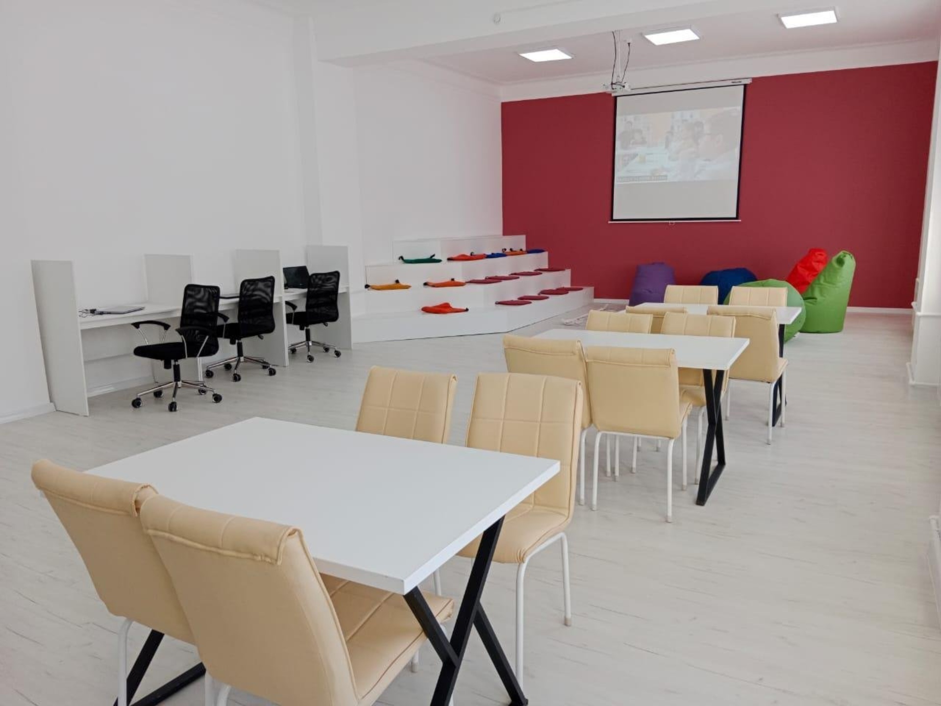 Qazguu school, частная школа 1