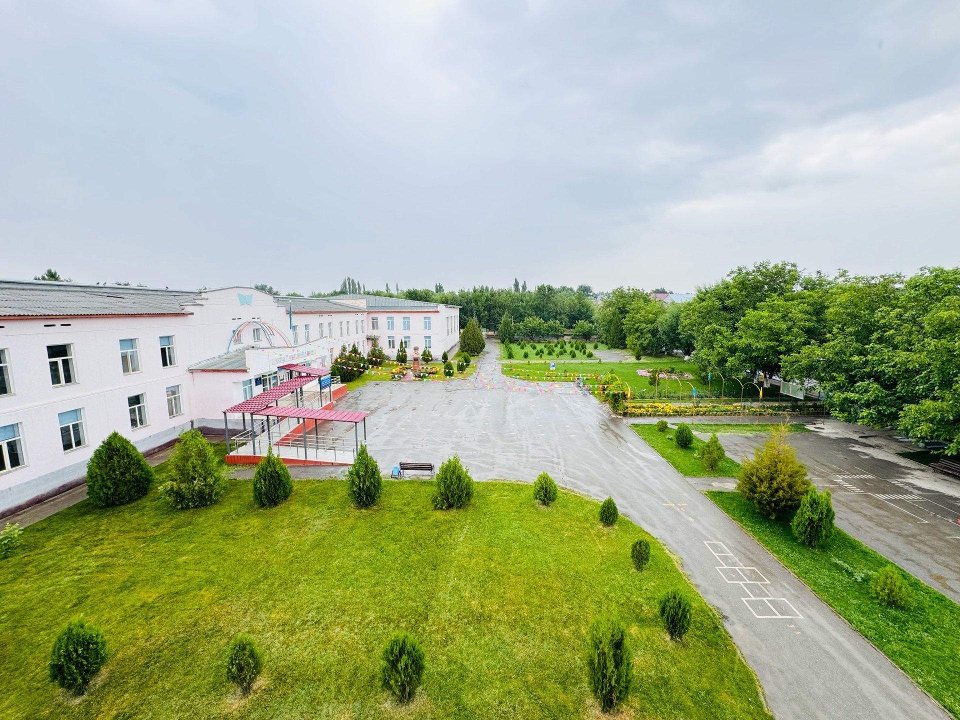 Средняя школа №110, школа им. З.Хусанова 1