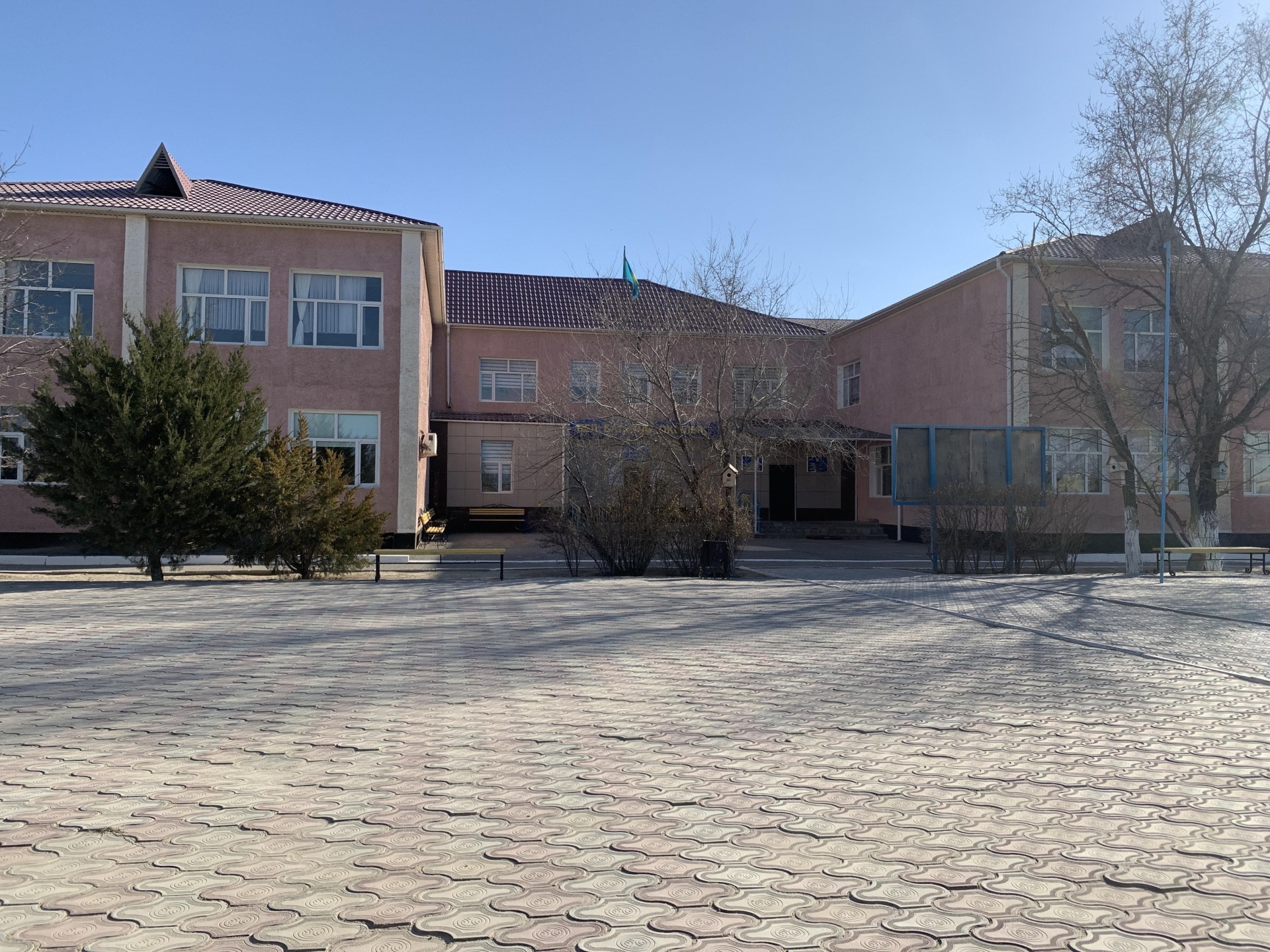 Жанаозенская городская начальная общеобразовательная школа №12 4